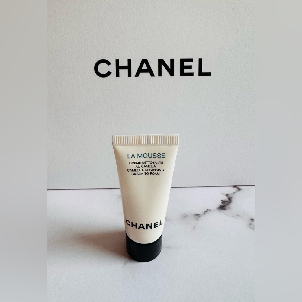 ✨Authentic CHANEL La Mousse Camellia Cleansing Cream-to-Foam Brand New✨